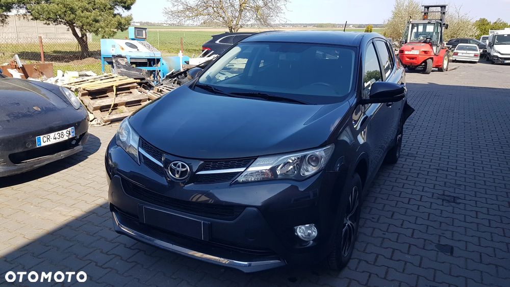 Toyota RAV4 2.0 D-4D 4x4 Comfort - 5