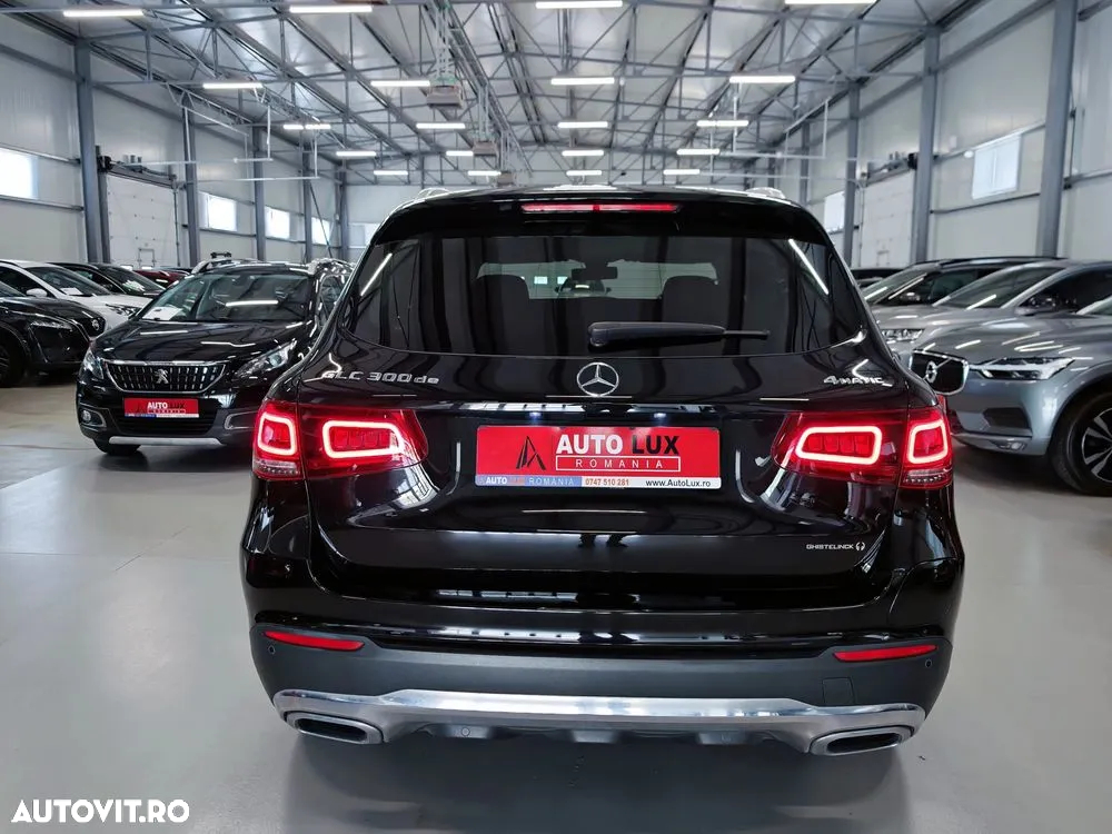 Mercedes-Benz GLC 300 de 4MATIC - 4