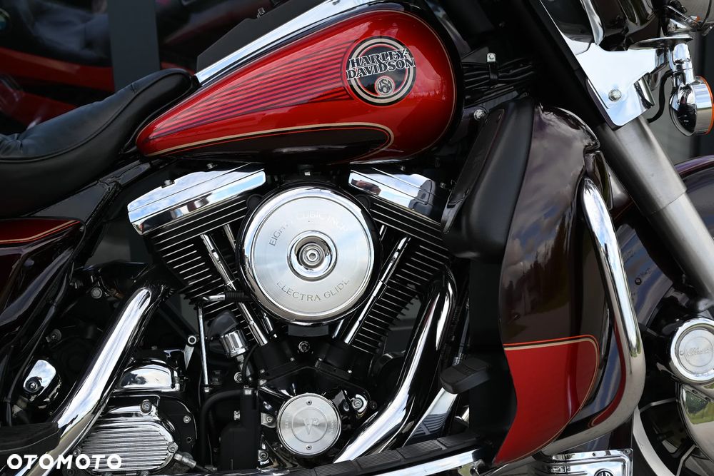 Harley-Davidson FLHTCU Ultra - 6