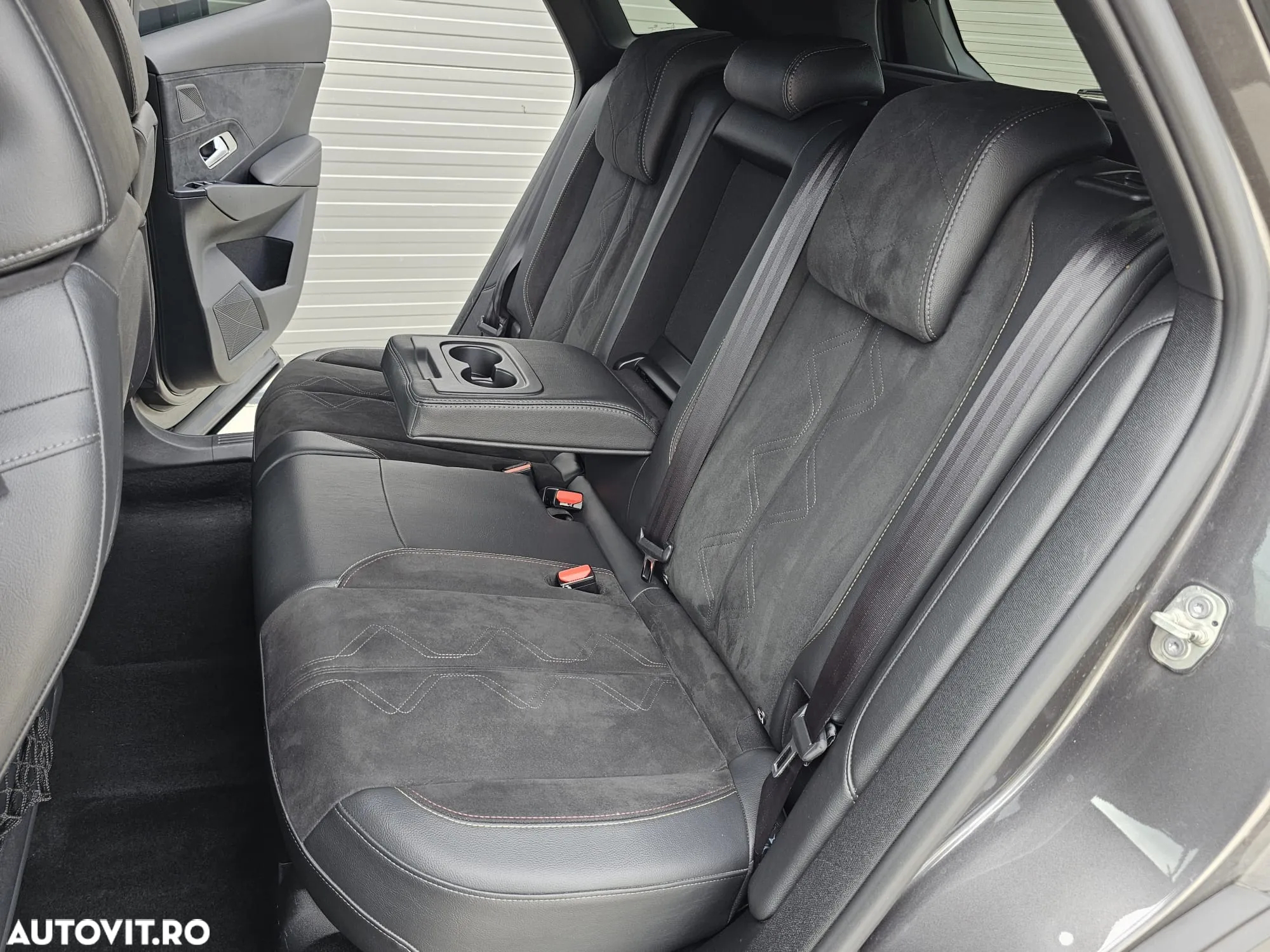 Citroën DS7 Crossback PureTech 180 Aut. SO CHIC - 14