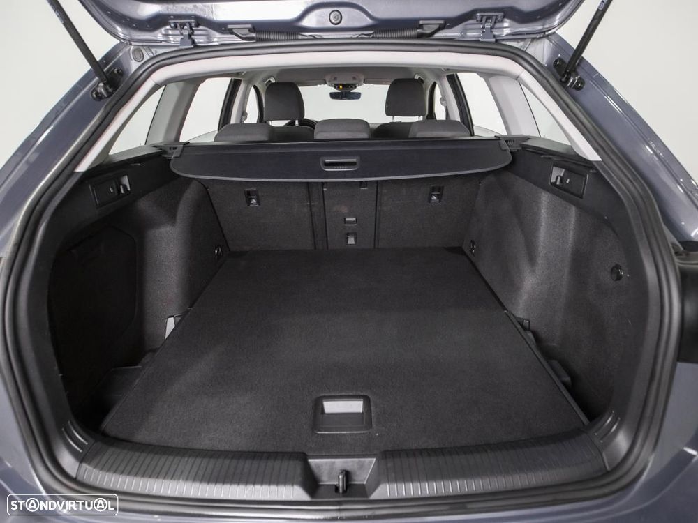 VW Golf Variant 2.0 TDi Life - 12