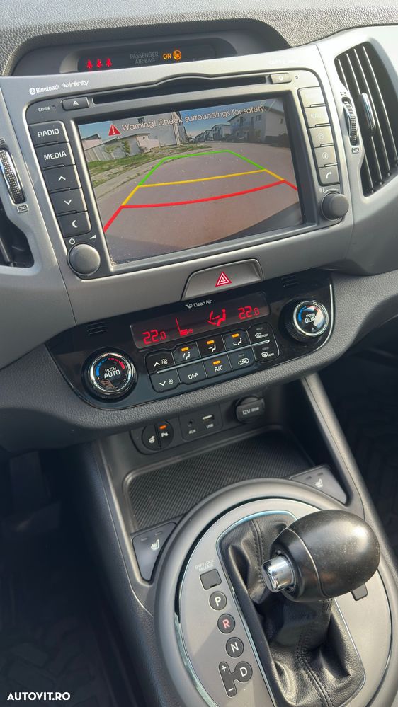 Kia Sportage 2,0 CRDI AWD Aut. Spirit - 10