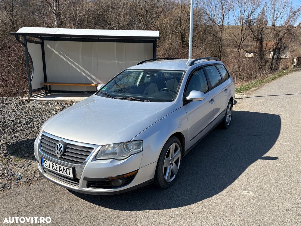 Volkswagen Passat 2.0 TDI Trendline DPF DSG - 1