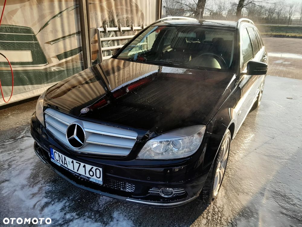 Mercedes-Benz Klasa C 180 CGI Automatik BlueEFFICIENCY Avantgarde - 5