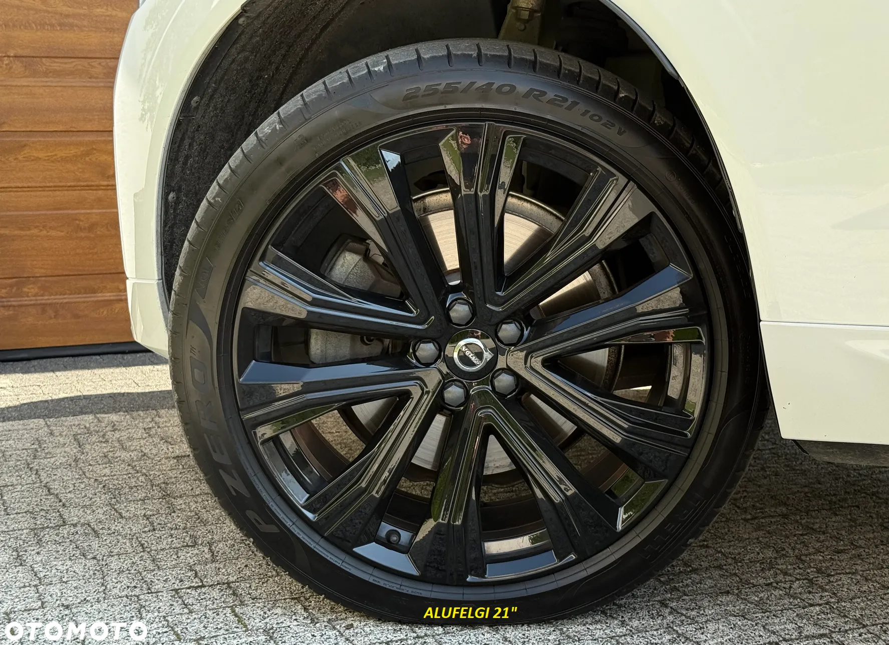 Volvo XC 60 B4 D AWD Plus Dark - 7