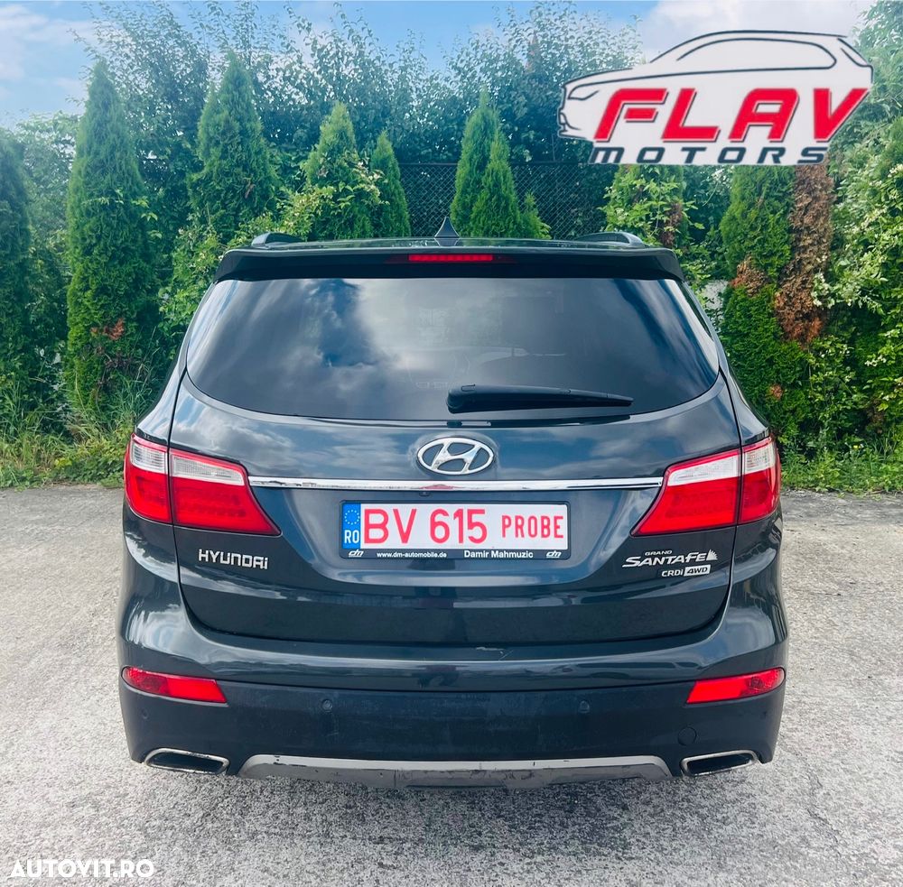 Hyundai Grand Santa Fe 2.2 CRDi 4WD Automatik Luxury - 31