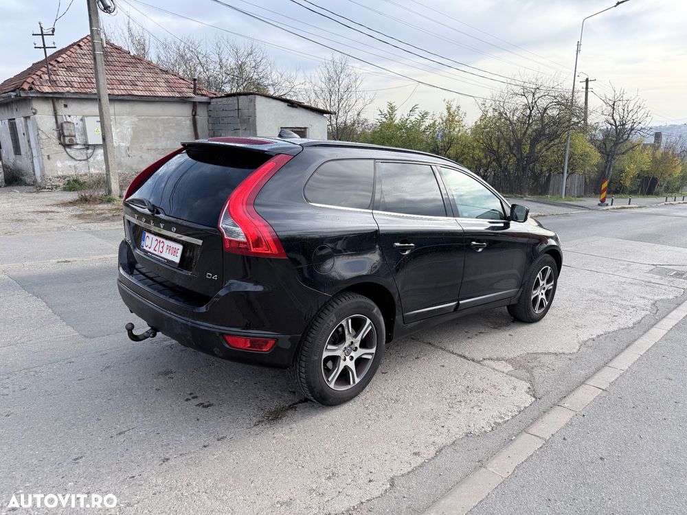 Volvo XC 60 2.4D AWD Momentum - 17