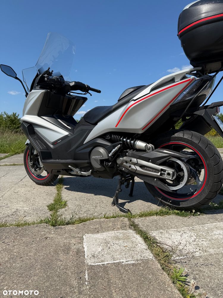 Kymco AK 550 - 6