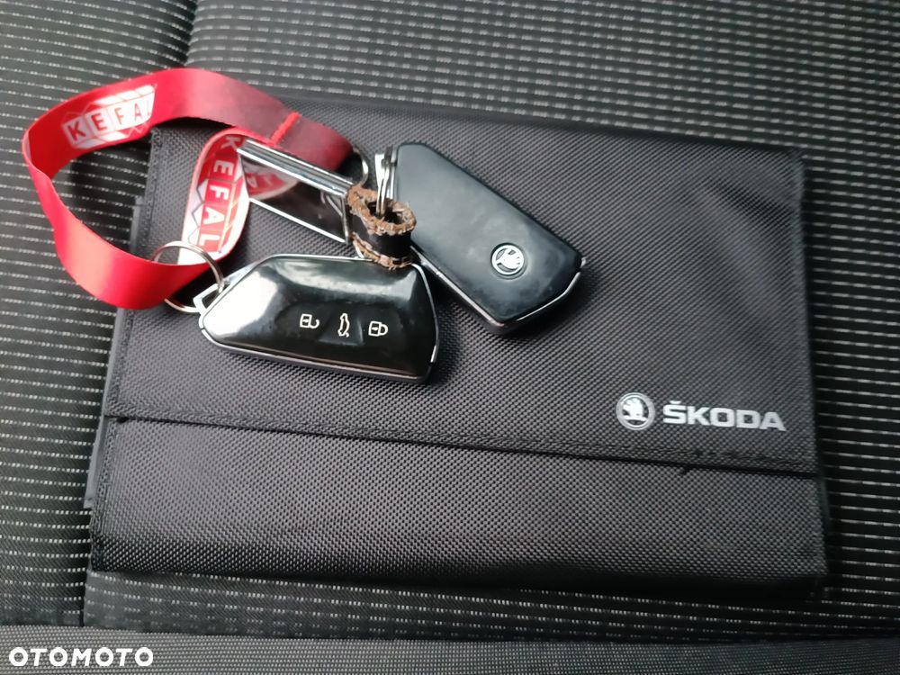 Skoda Octavia 1.5 TSI ACT Active - 17