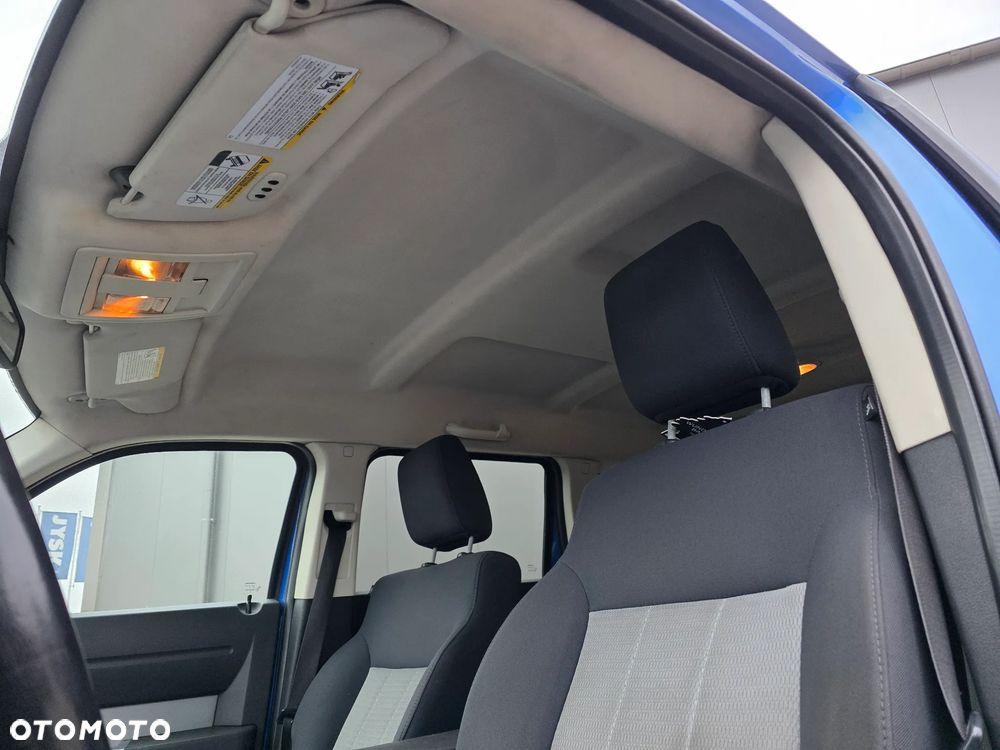 Dodge Nitro 3.7 V6 SLT 4WD - 24