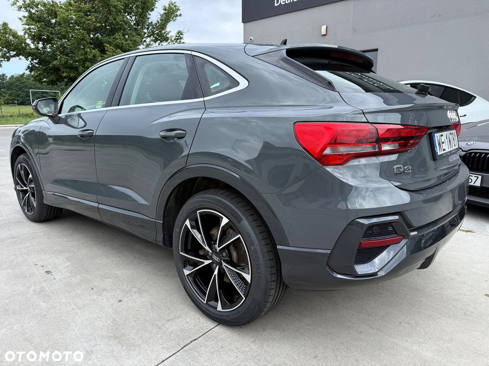 Audi Q3 40 TDI Quattro S Line S tronic - 4