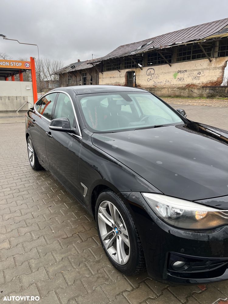 BMW Seria 3 318d Sport Line - 8