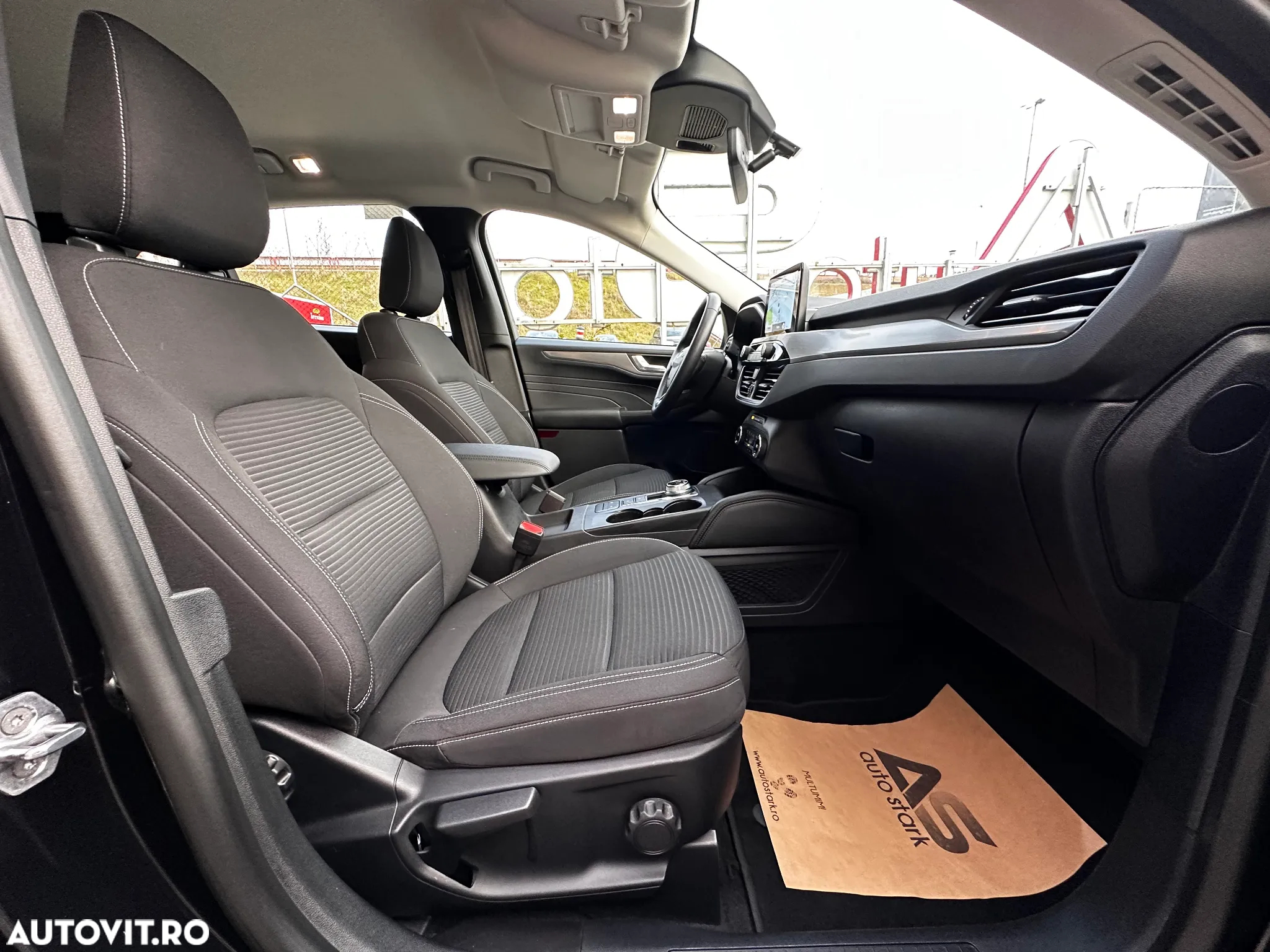 Ford Kuga 2.5 Duratec FHEV FWD Titanium - 20