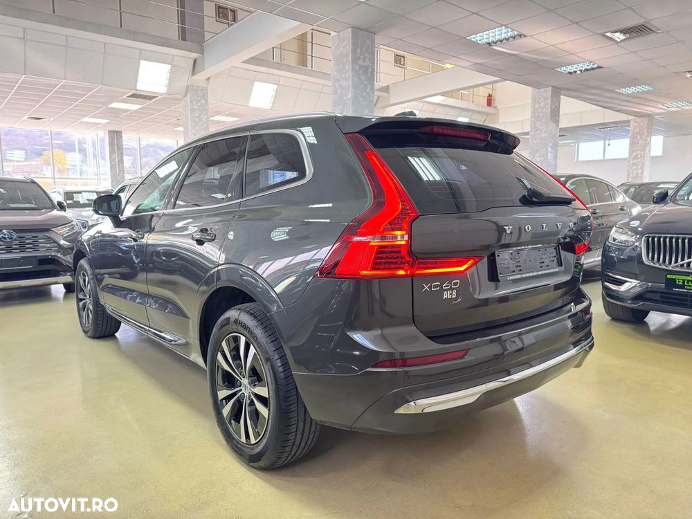 Volvo XC 60 T6 AWD Recharge Geartronic Inscription Expression - 8