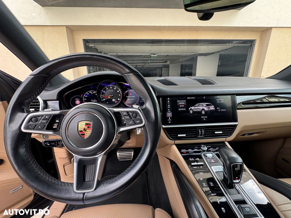Porsche Cayenne S - 15