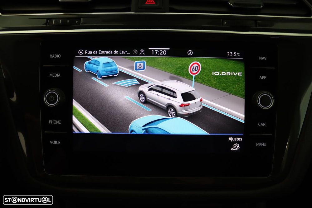 VW Tiguan Allspace 2.0 TDI Life DSG - 25