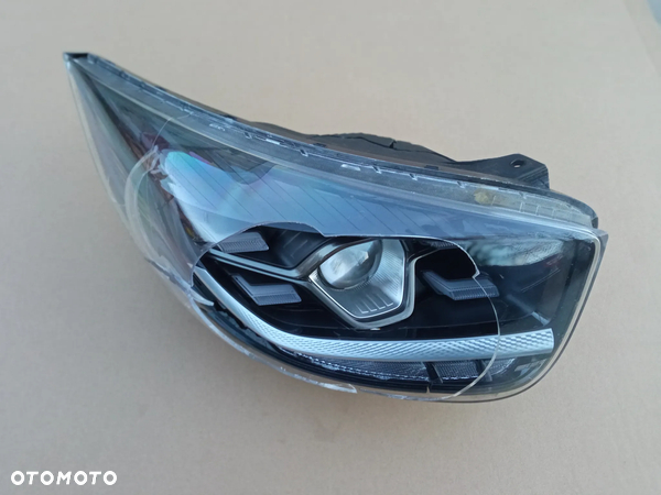 KIA PICANTO III GT 2021 GT LINE LED LAMPA PRAWA