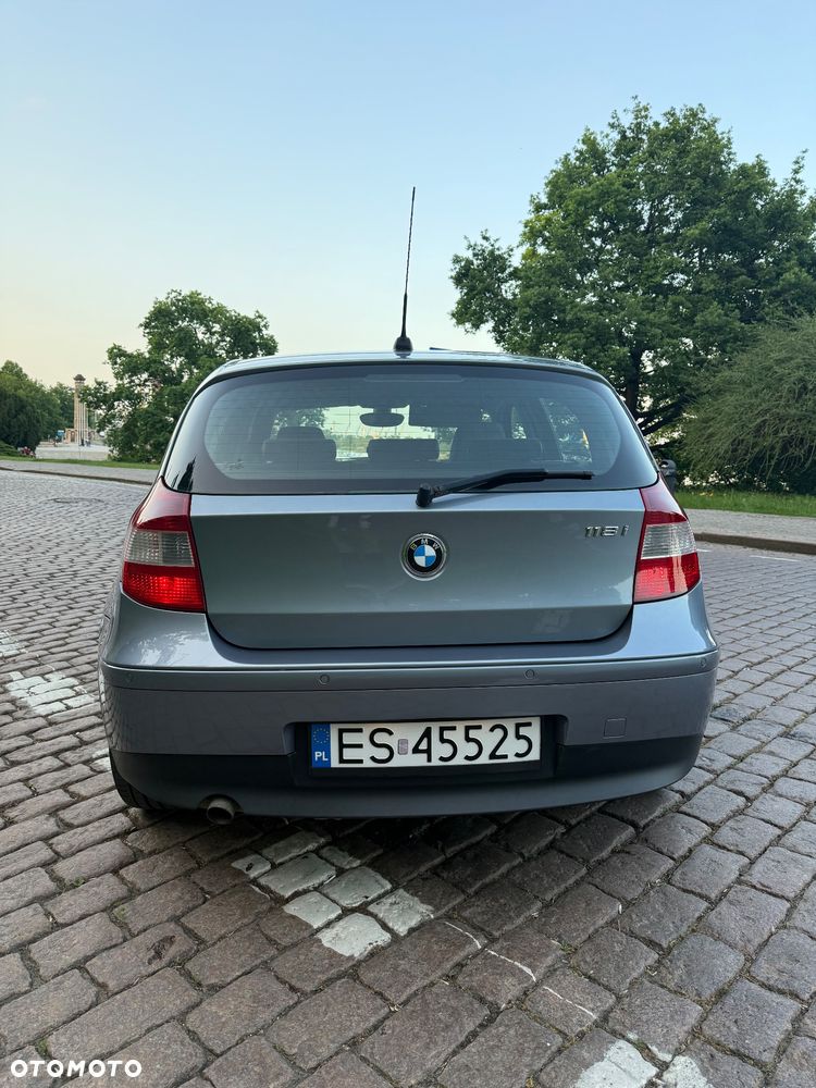 BMW Seria 1 118i - 5