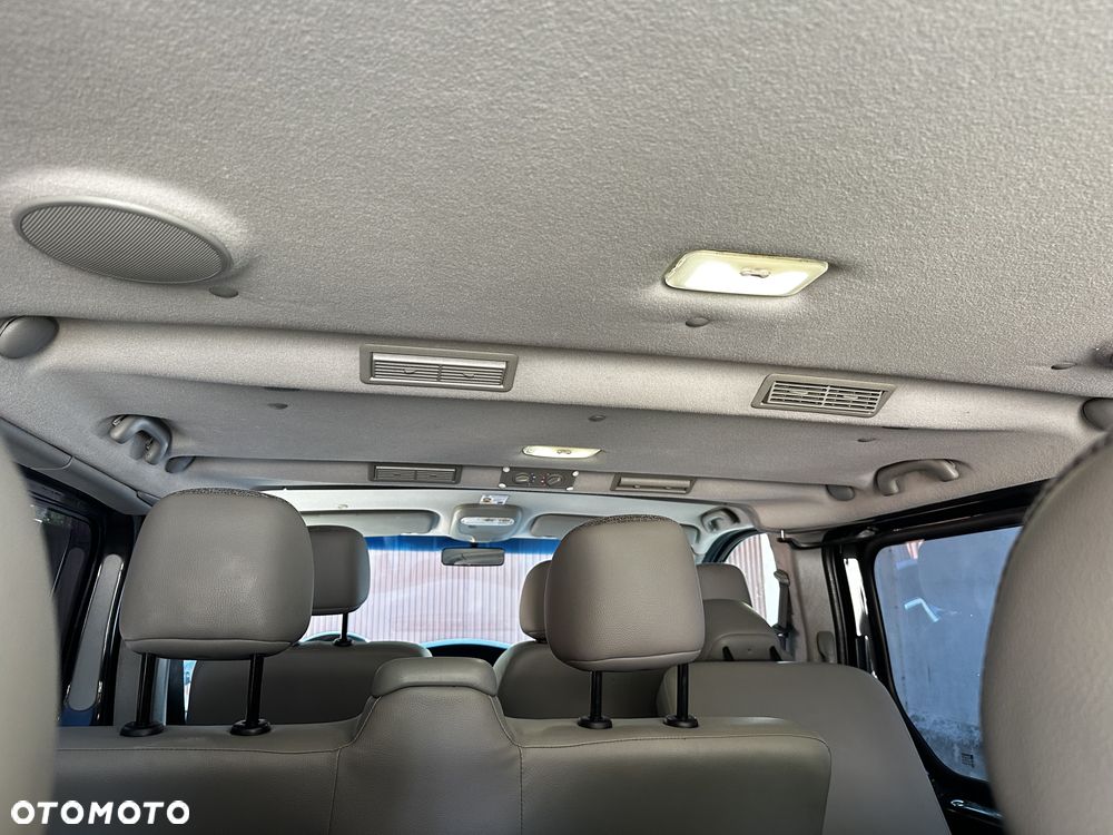 Renault Trafic Grand Passenger Pack Clim - 13