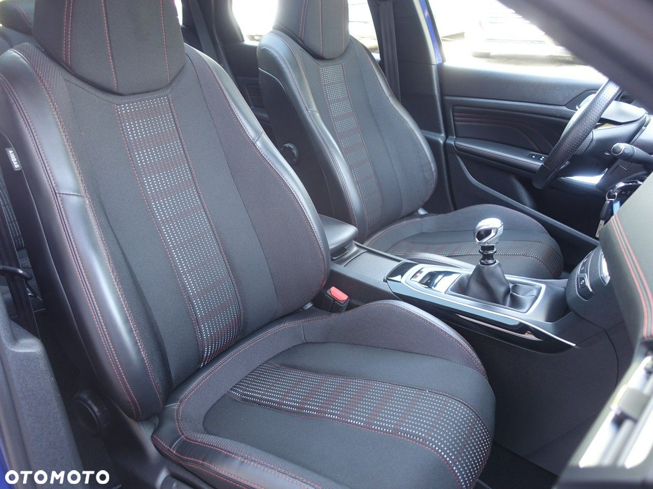 Peugeot 308 - 16