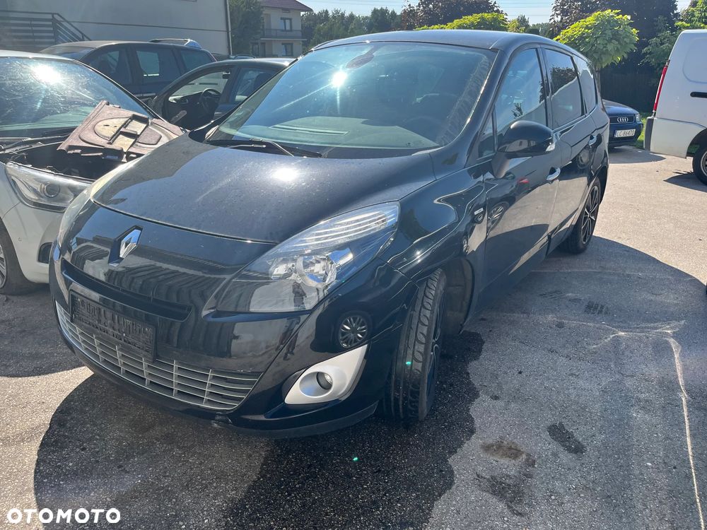 Renault scenic III 1,6dci rozrusznik - 2