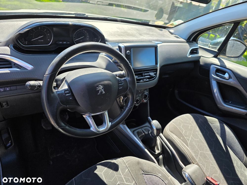 Peugeot 2008 1.6 BlueHDi Active - 21