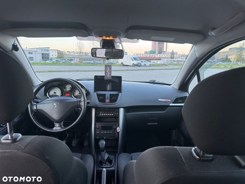 Peugeot 207 1.4 16V Sporty - 7