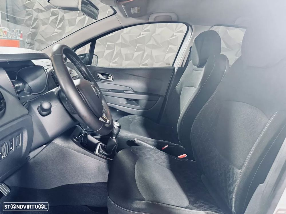 Renault Captur (ENERGY) TCe 90 INTENS - 17