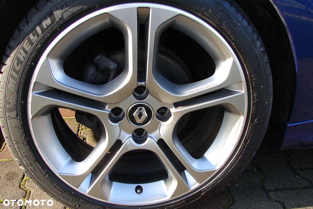 Renault Clio Energy dCi 110 Bose Edition - 12