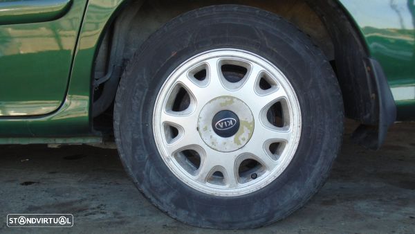 Para Peças Kia Carnival I (Up) - 4