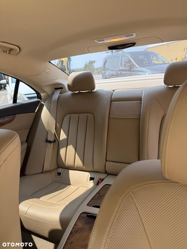 Mercedes-Benz CLS 350 CDI 4-Matic BlueEff - 13
