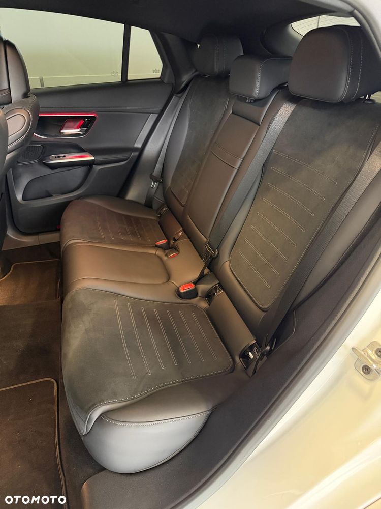 Mercedes-Benz GLC - 20