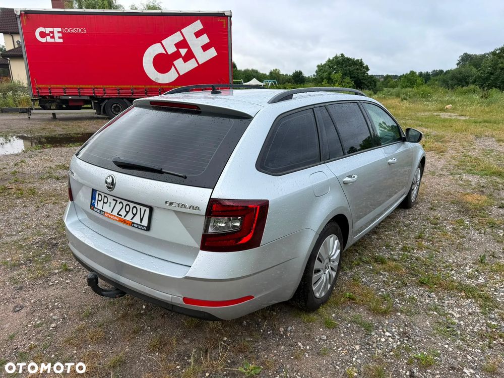 Skoda Superb 1.6 TDI Style - 29