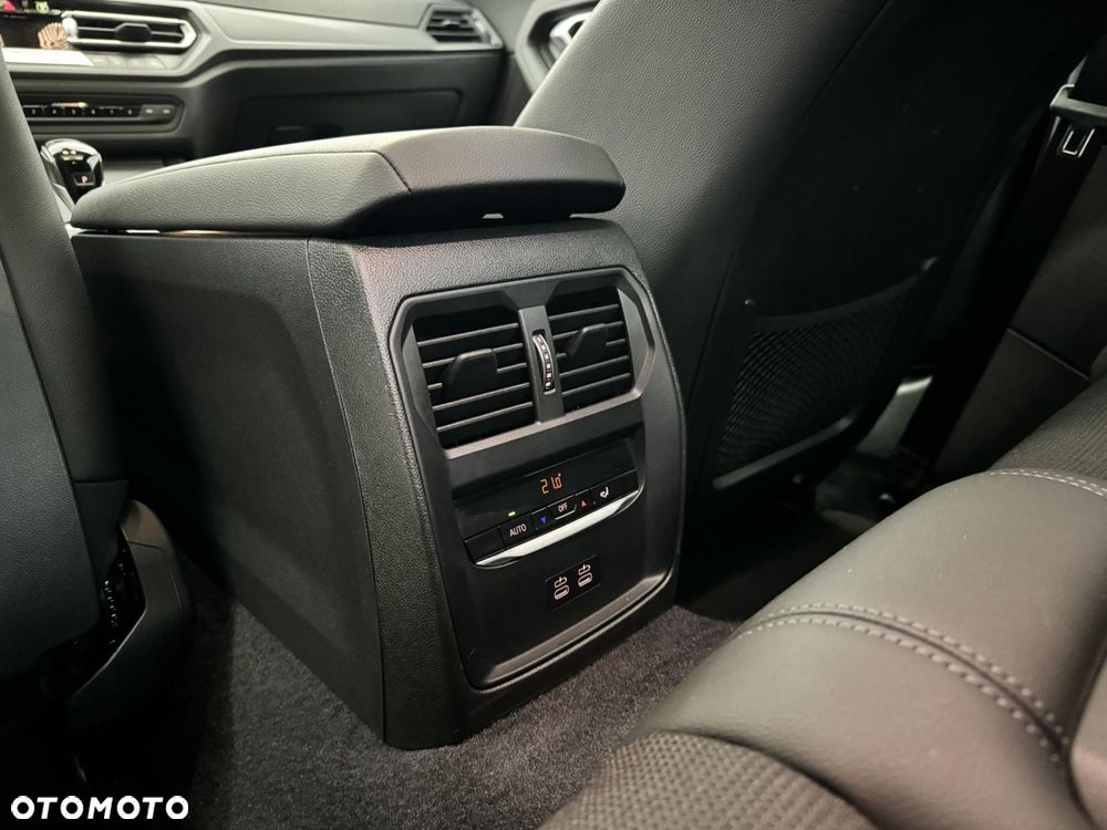 BMW Seria 2 - 22