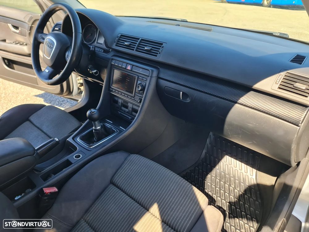 Audi A4 Avant 2.0 TDI Sport - 19