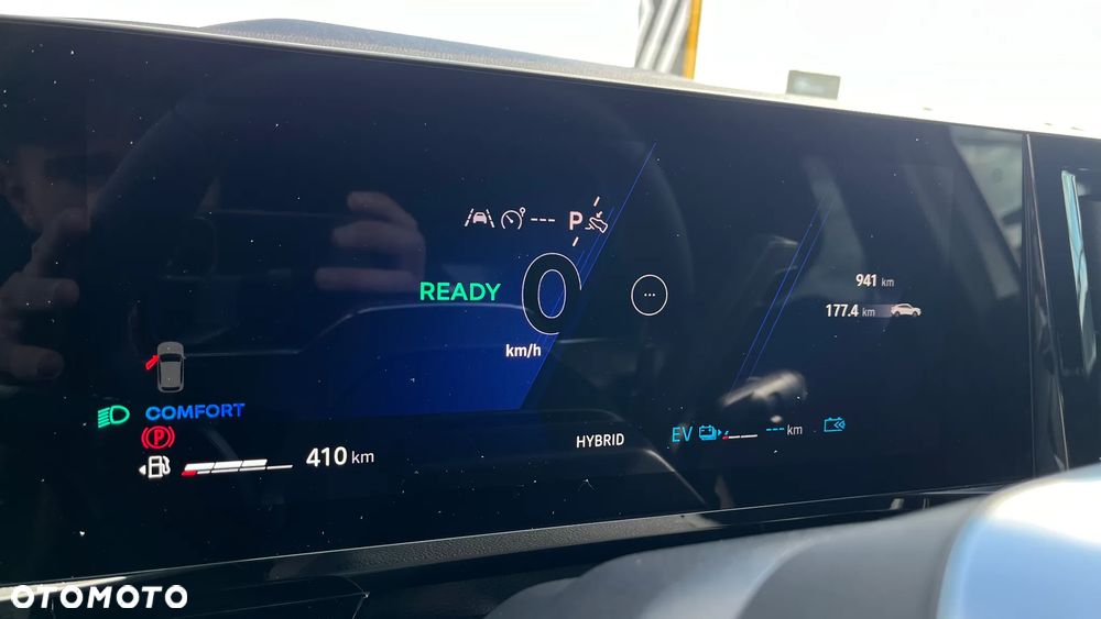 Renault Rafale 1.2 E-Tech PHEV 4x4 300 esprit Alpine MMT - 16