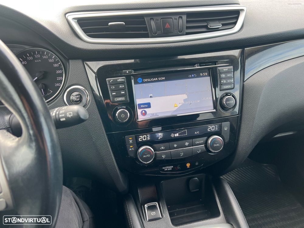 Nissan Qashqai 1.5 dCi N-Connecta 18 RS+PS - 16