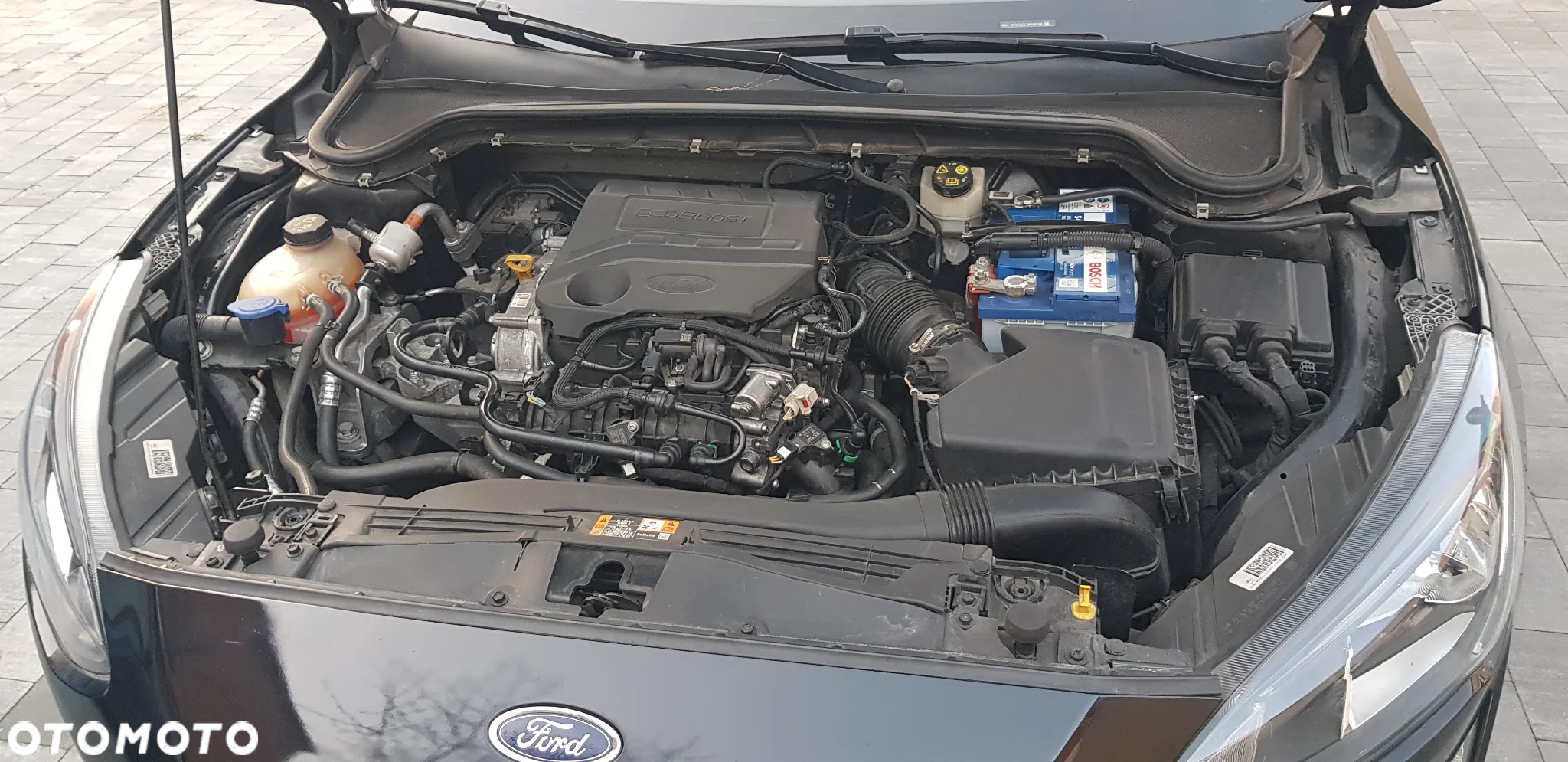 Ford Focus 1.0 EcoBoost Active Business - 32