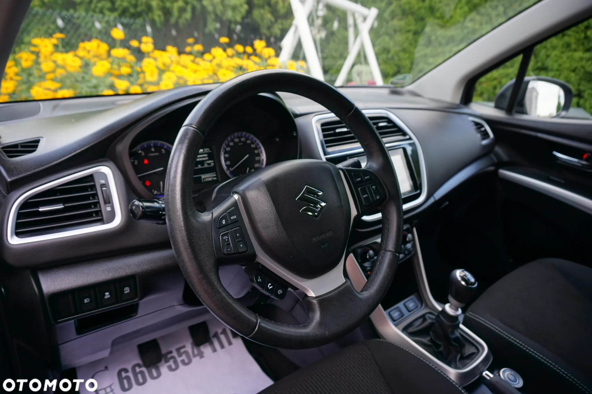 Suzuki SX4 S-Cross 1.4 T Premium 4WD - 8