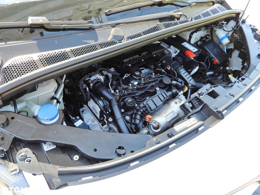 Toyota PROACE CITY  FURGON CHŁODNIA  -15*C ZASILANIE 230V TEMPOMAT KLIMATYZACJA  100KM - 27