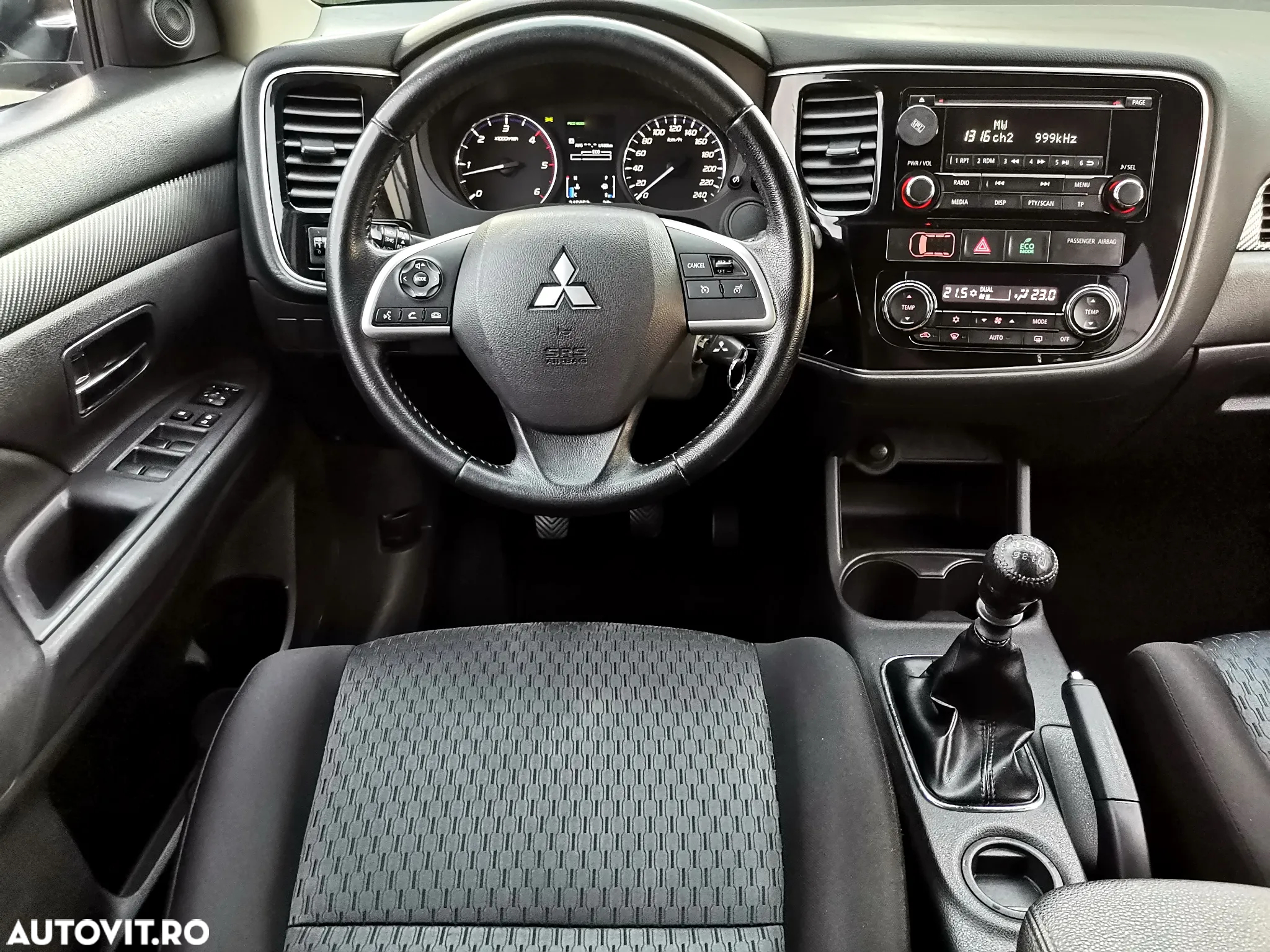 Mitsubishi Outlander 2.2 DI-D 2WD Plus - 8