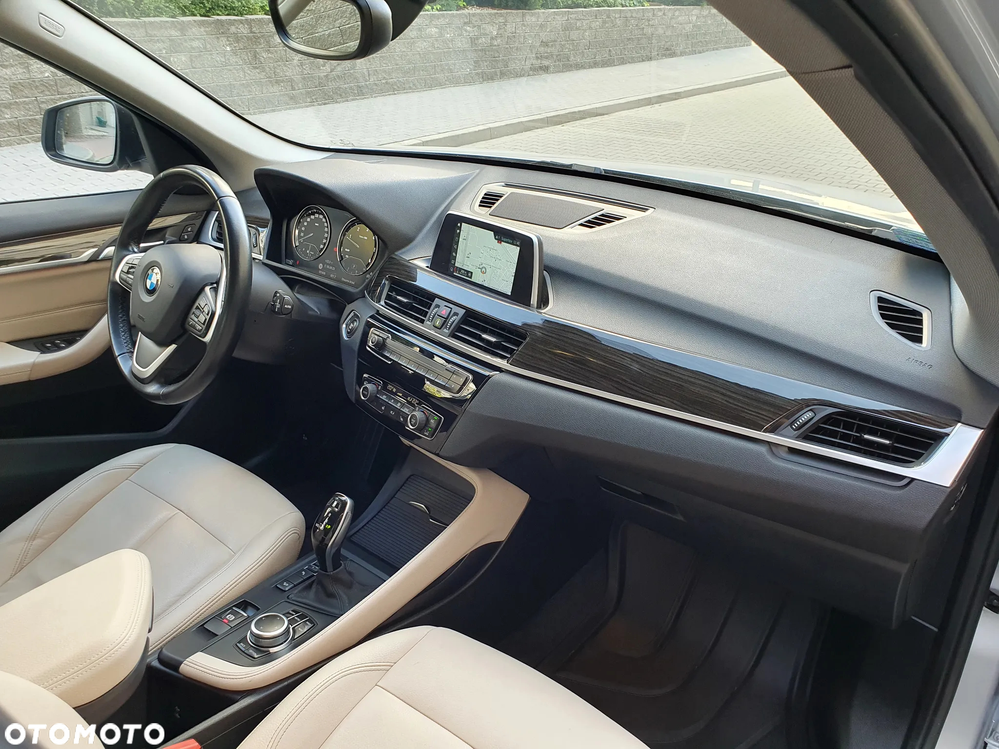 BMW X1 xDrive20d Sport Line - 17