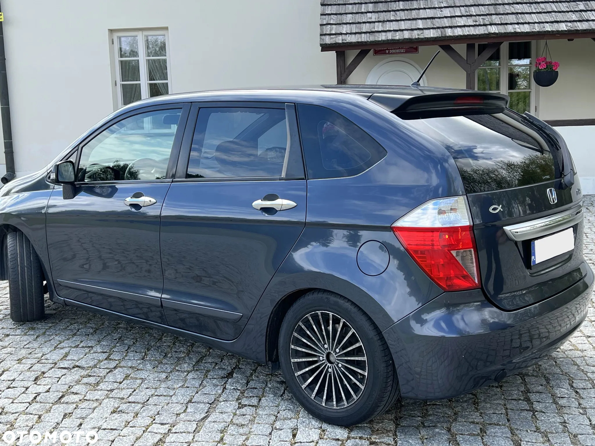 Honda FR-V - 7