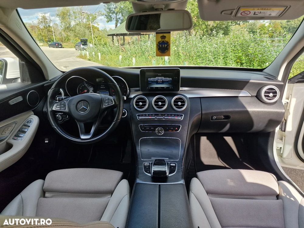 Mercedes-Benz C 220 d 4Matic T 7G-TRONIC - 5