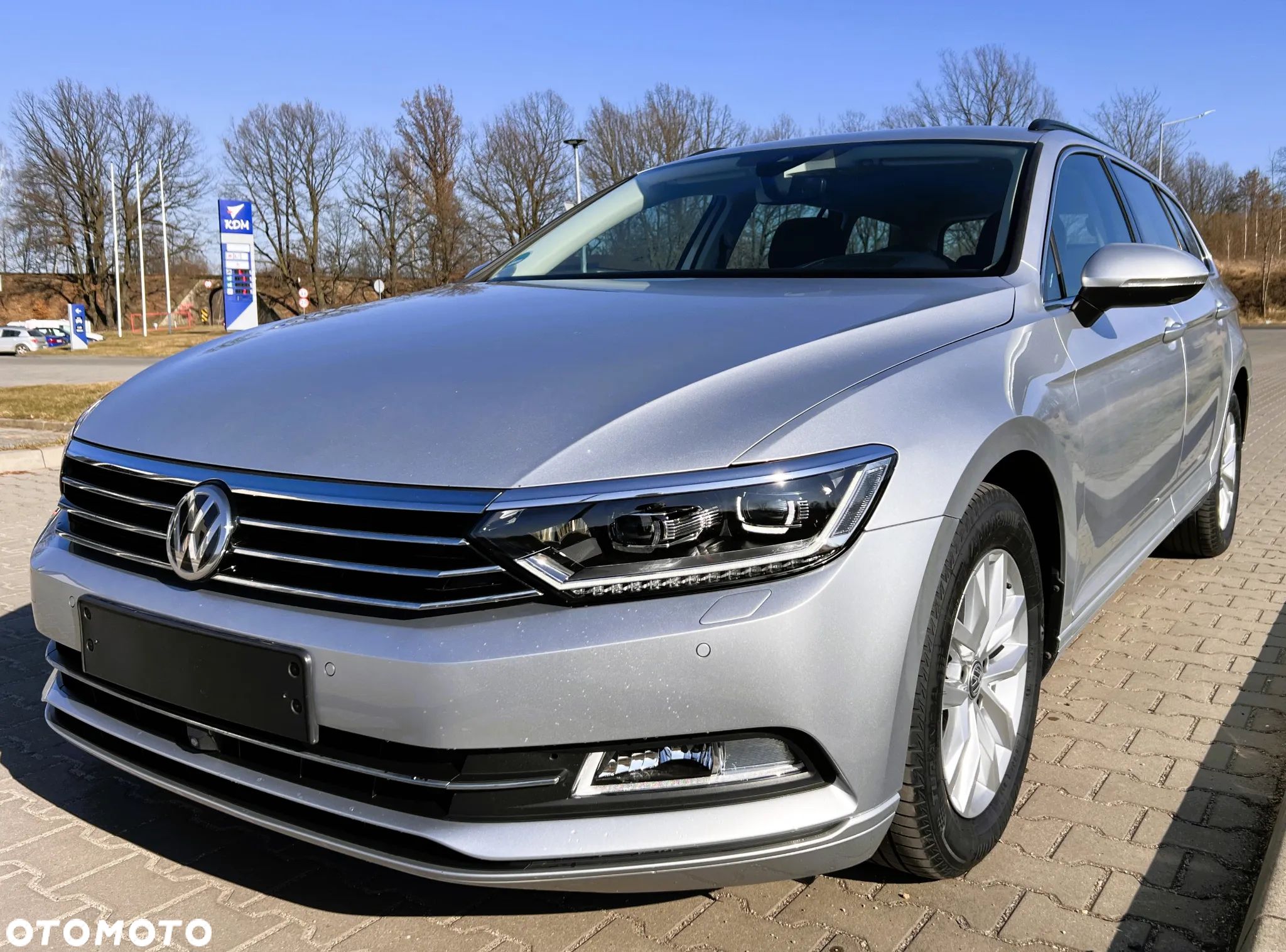 Volkswagen Passat 2.0 TDI BMT Comfortline DSG - 1