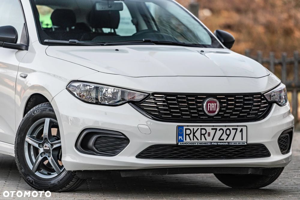 Fiat Tipo 1.4 16V More - 9