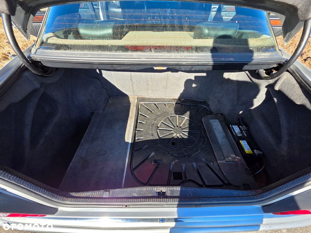 Mercedes-Benz W124 (1984-1993) - 8