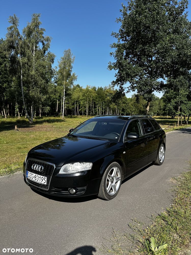 Audi A4 Avant - 1