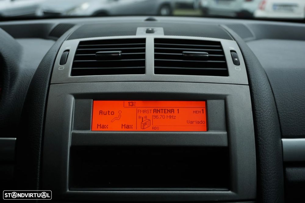 Peugeot 407 SW 1.6 HDi Premium - 33