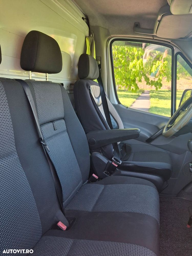 Mercedes-Benz Sprinter 519 - 6